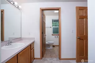 12404 133rd St Ct E, Puyallup, WA 98374 - Photo 16