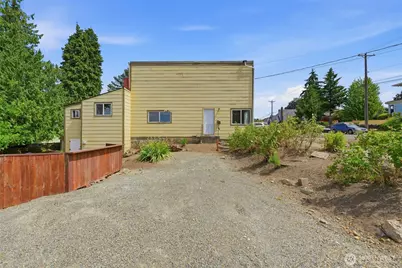 1205 N 11th Street, Tacoma, WA 98403 - Photo 18