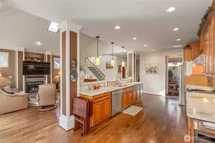 1028 10th St, Mukilteo, WA 98275 - Photo 8