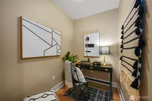 51 Pine St, Edmonds, WA 98020 - Photo 14
