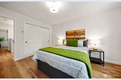 11720 Evanston Avenue N, Seattle, WA 98133 - Photo 16