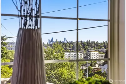 505 NE 78th Street, Seattle, WA 98115 - Photo 6