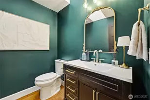 505 NE 78th St, Seattle, WA 98115 - Photo 12