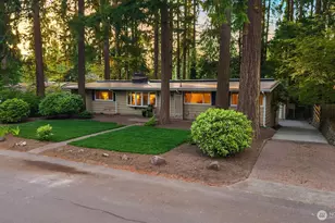 12210 NE 64th St, Kirkland, WA 98033 - Photo 30