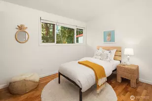 12210 NE 64th St, Kirkland, WA 98033 - Photo 20