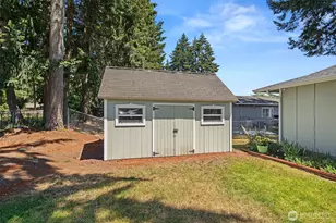 9138 Skokomish Wy NE, Olympia, WA 98516 - Photo 24