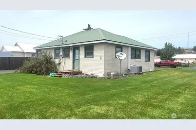 536 Spokane Street, Wilson Creek, WA 98860 - Photo 6