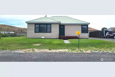 536 Spokane Street, Wilson Creek, WA 98860 - Photo 2