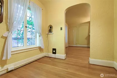 1101 17th Avenue #207, Seattle, WA 98122 - Photo 8