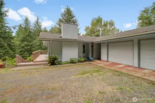 325 A Davis Lake Rd, Morton, WA 98356 - Photo 4