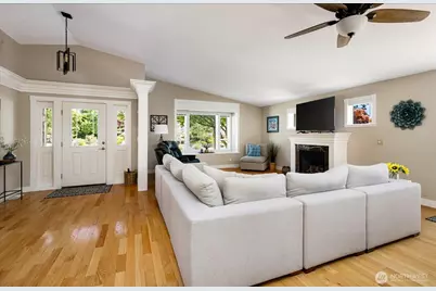 2806 Washington Boulevard, Anacortes, WA 98221 - Photo 8