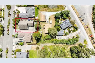 2806 Washington Boulevard, Anacortes, WA 98221 - Photo 32