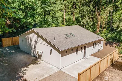 5830 115th Place NE #2, Kirkland, WA 98033 - Photo 20
