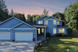 7927 122nd St NE, Marysville, WA 98271 - Photo 2