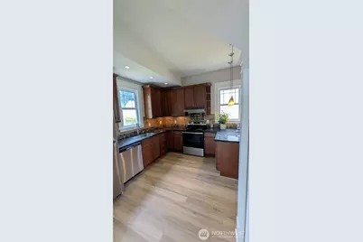 1220 S Adams Street, Tacoma, WA 98405 - Photo 18