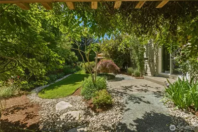 13424 NE 80th Street, Redmond, WA 98052 - Photo 36