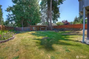 525 E 160th St, Tacoma, WA 98445 - Photo 30