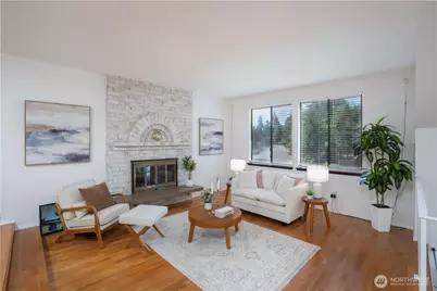 525 E 160th Street, Tacoma, WA 98445 - Photo 2