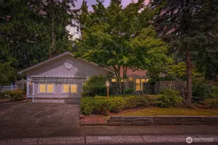 11914 NE 148th St, Kirkland, WA 98034 - Photo 32