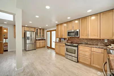 11914 NE 148th Street, Kirkland, WA 98034 - Photo 10