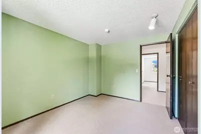 32105 2nd Avenue SW, Federal Way, WA 98023 - Photo 20