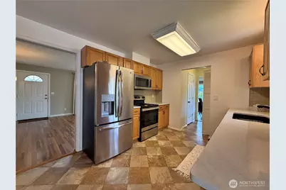 301 Temple Avenue, Morton, WA 98356 - Photo 10