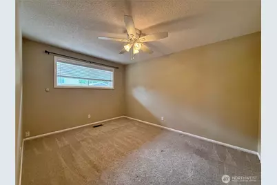 301 Temple Avenue, Morton, WA 98356 - Photo 14