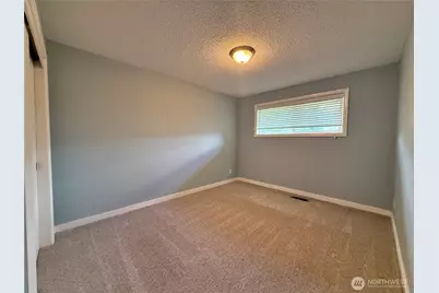 301 Temple Avenue, Morton, WA 98356 - Photo 16