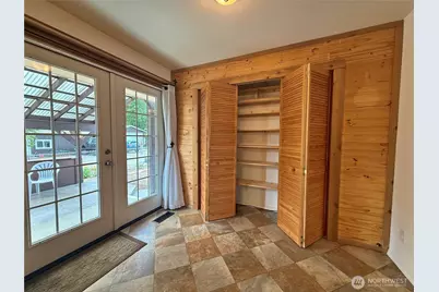 301 Temple Avenue, Morton, WA 98356 - Photo 12