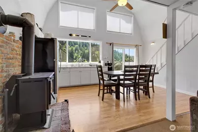 38819 Orville Road E, Eatonville, WA 98328 - Photo 4