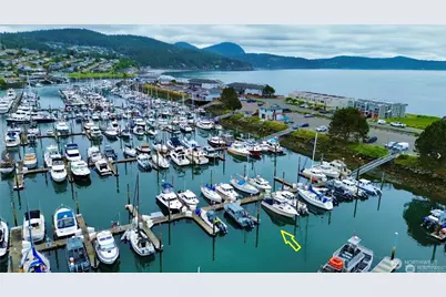 2304 Skyline Way #A-17, Anacortes, WA 98221 - Photo 12