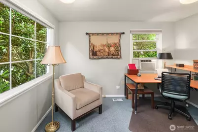 125 NE 135th Street, Seattle, WA 98125 - Photo 10