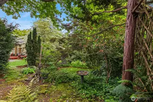 125 NE 135th St, Seattle, WA 98125 - Photo 30
