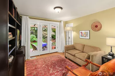 125 NE 135th Street, Seattle, WA 98125 - Photo 14