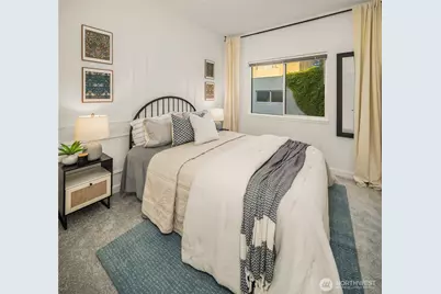 524 12th Avenue E #301, Seattle, WA 98102 - Photo 28