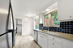 7920 NE 26th St, Medina, WA 98039 - Photo 6