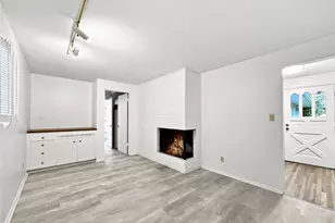 7920 NE 26th St, Medina, WA 98039 - Photo 8