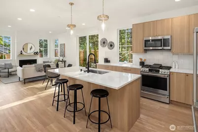11810 NE 103rd Place, Kirkland, WA 98033 - Photo 4