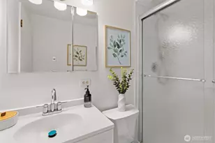 2507 Vashon Ct NE, Renton, WA 98059 - Photo 16
