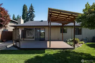 1932 SE 17th Ct, Renton, WA 98055 - Photo 32