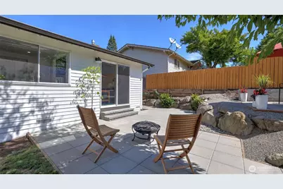 15617 SE Fairwood Boulevard, Renton, WA 98058 - Photo 26
