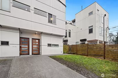 8358 19th Avenue NW #B, Seattle, WA 98117 - Photo 24