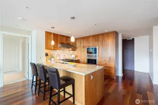 500 106th Ave NE, Bellevue, WA 98004 - Photo 4