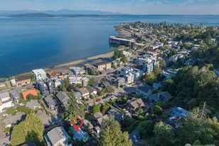 4018 59th Ave SW, Seattle, WA 98116 - Photo 2