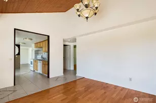 23516 20th Ave W, Bothell, WA 98021 - Photo 10