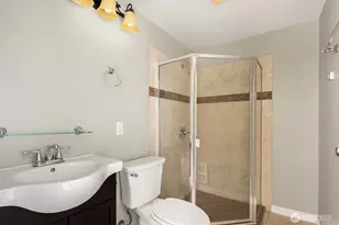 23516 20th Ave W, Bothell, WA 98021 - Photo 26