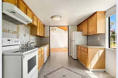 23516 20th Avenue W, Bothell, WA 98021 - Photo 16