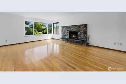 3751 SW Rose Street, Seattle, WA 98126 - Photo 6