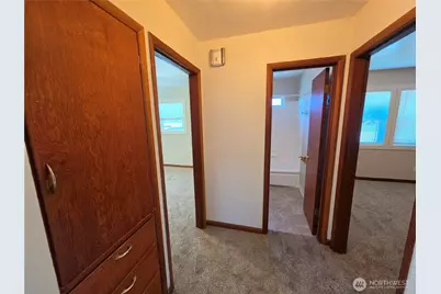 1305 8th Avenue, Longview, WA 98632 - Photo 10