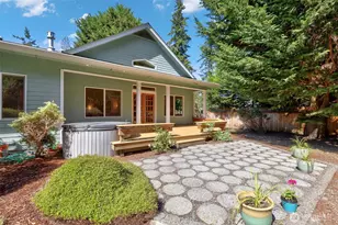 2007 NE Dingley Rd, Bainbridge Island, WA 98110 - Photo 32